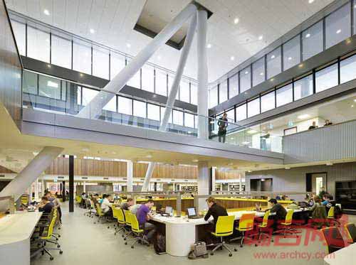 荷兰:埃因霍温理工大学建筑改造