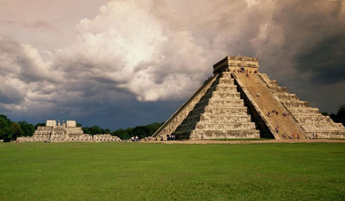 失落的古城池--墨西哥奇琴伊察
