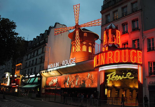 巴黎红磨坊 -- 建筑畅言网