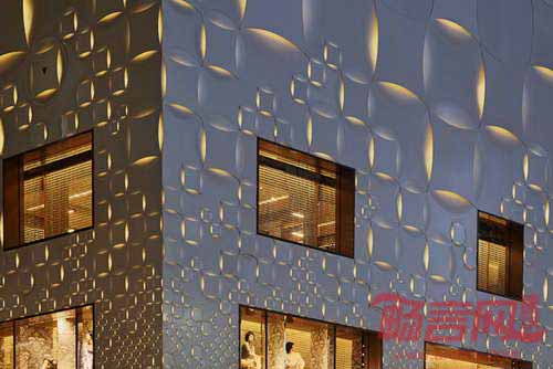 日本:银座LV专卖店