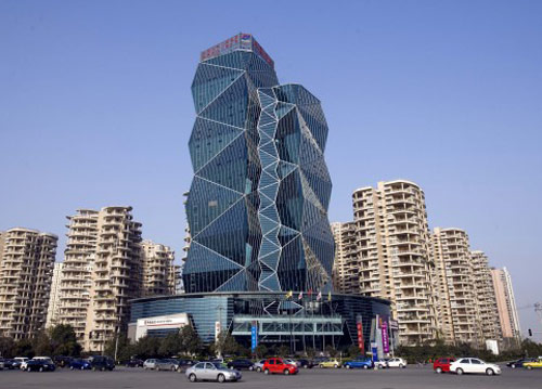 成达大厦:来自星星的水晶塔