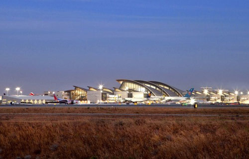 汤姆·布兰得利国际航厦