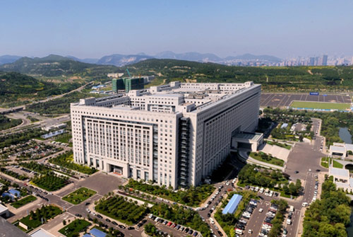 世界第二亚洲第一的行政单体建筑:济南龙奥大厦 -- 建筑畅言网