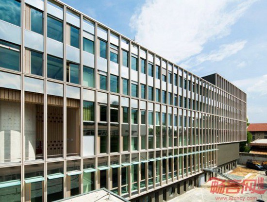 法国:巴黎气象局办公楼