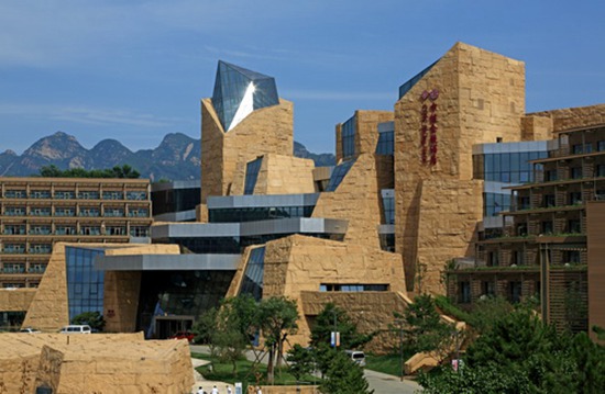 崔恺:让建筑呈现本土特色