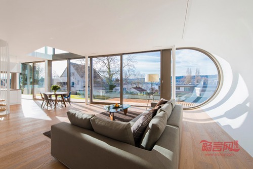 瑞士:苏黎世湖畔别墅