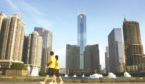 京沪7月商用成交超住宅 保利万科加码商业地产