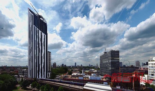 案例 国际视野 建筑 > 正文      strata se1是伦敦的一座高148米,43
