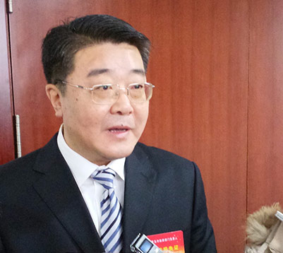 王亚军:高度重视 "城市病" 做到综合规划