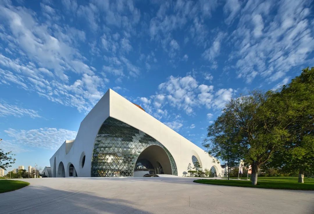 融入风景的童趣地景