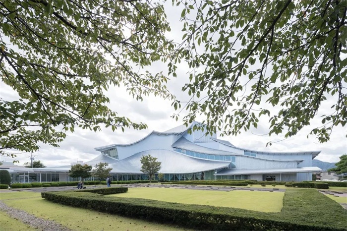 日本鹤岗文化馆新馆 | sanna -- 建筑畅言网